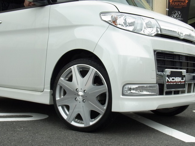 タントカスタム 2010年式 (20代 男性) - NOBU CAR CRAFT 【ノブ